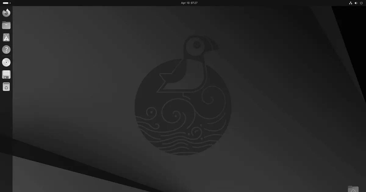 Ubuntu 25.04 (Plucky Puffin) desktop with GNOME