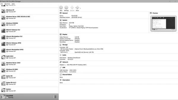 Oracle VM VirtualBox Manager showing a list of virtual machines of several systems